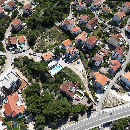 Lavanda Ii Apartament *