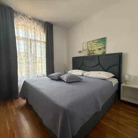 Apartment Lavanda Ii