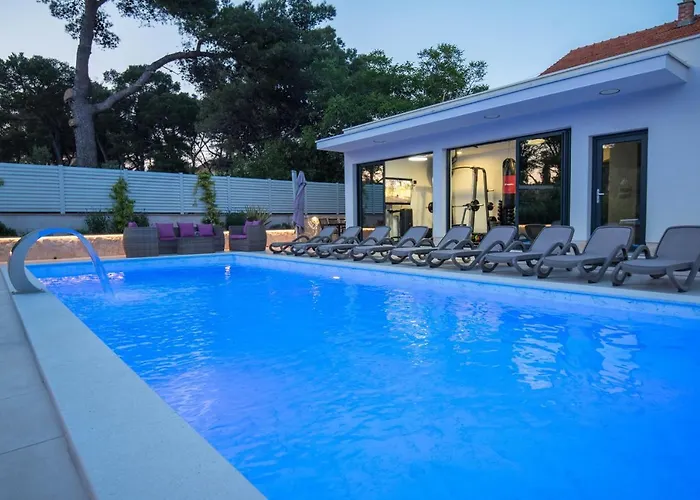 Lavanda Ii Apartment