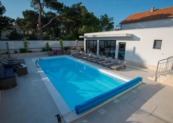 Lavanda Ii Apartment