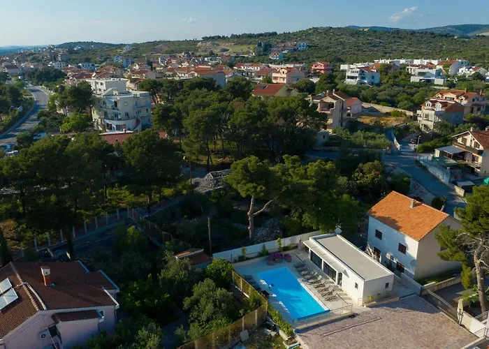 Lavanda Ii Apartment *