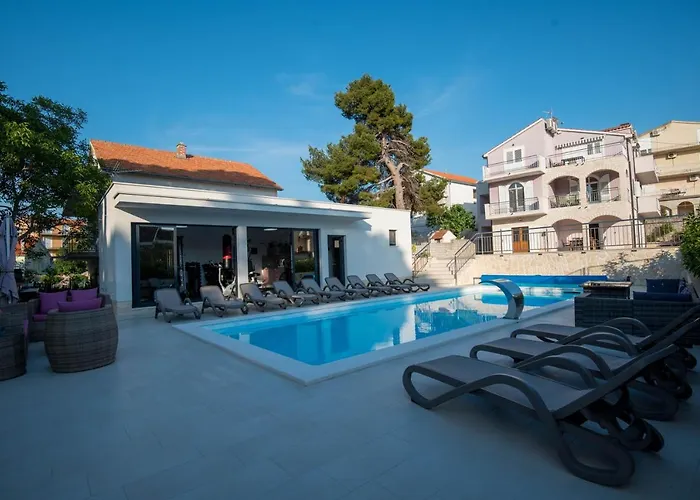 Lavanda Ii Apartment