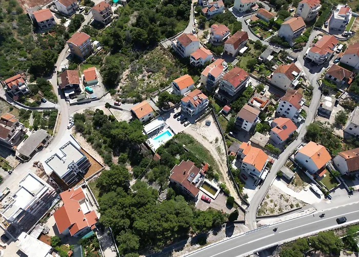 Lavanda Ii Apartment *