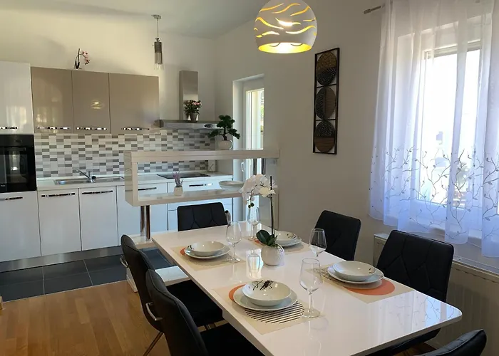 Lavanda Ii * 브로다리카